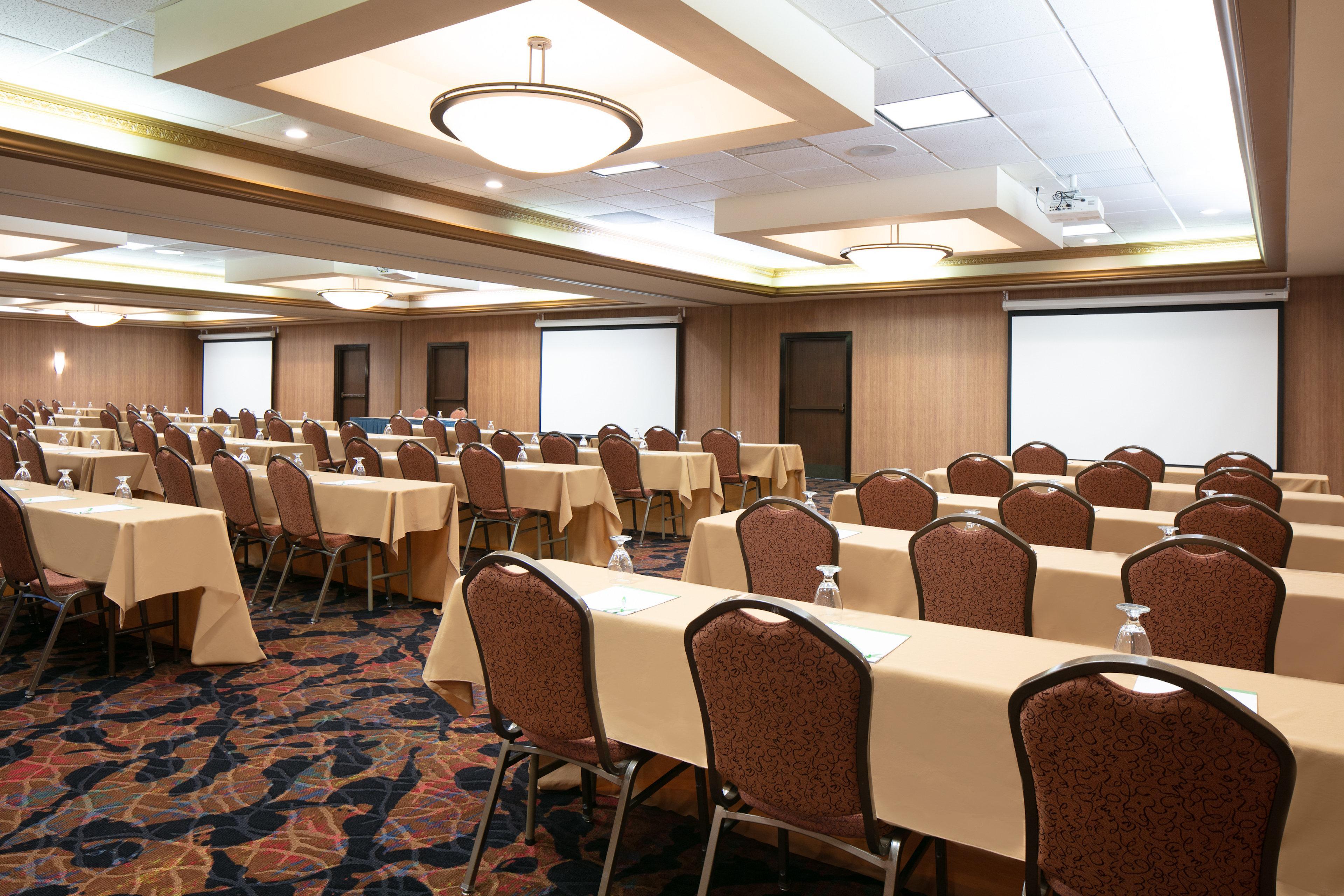 Holiday Inn Dubuque/Galena, An Ihg Hotel Exterior photo